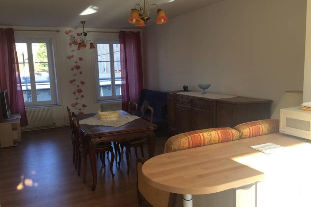 Appartement Tout Confort Centre Baccarat Екстериор снимка